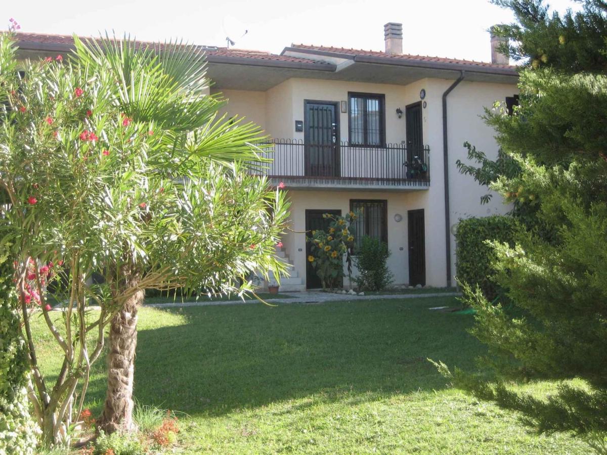 Studio In Lazise/Gardasee 21938 Exterior foto